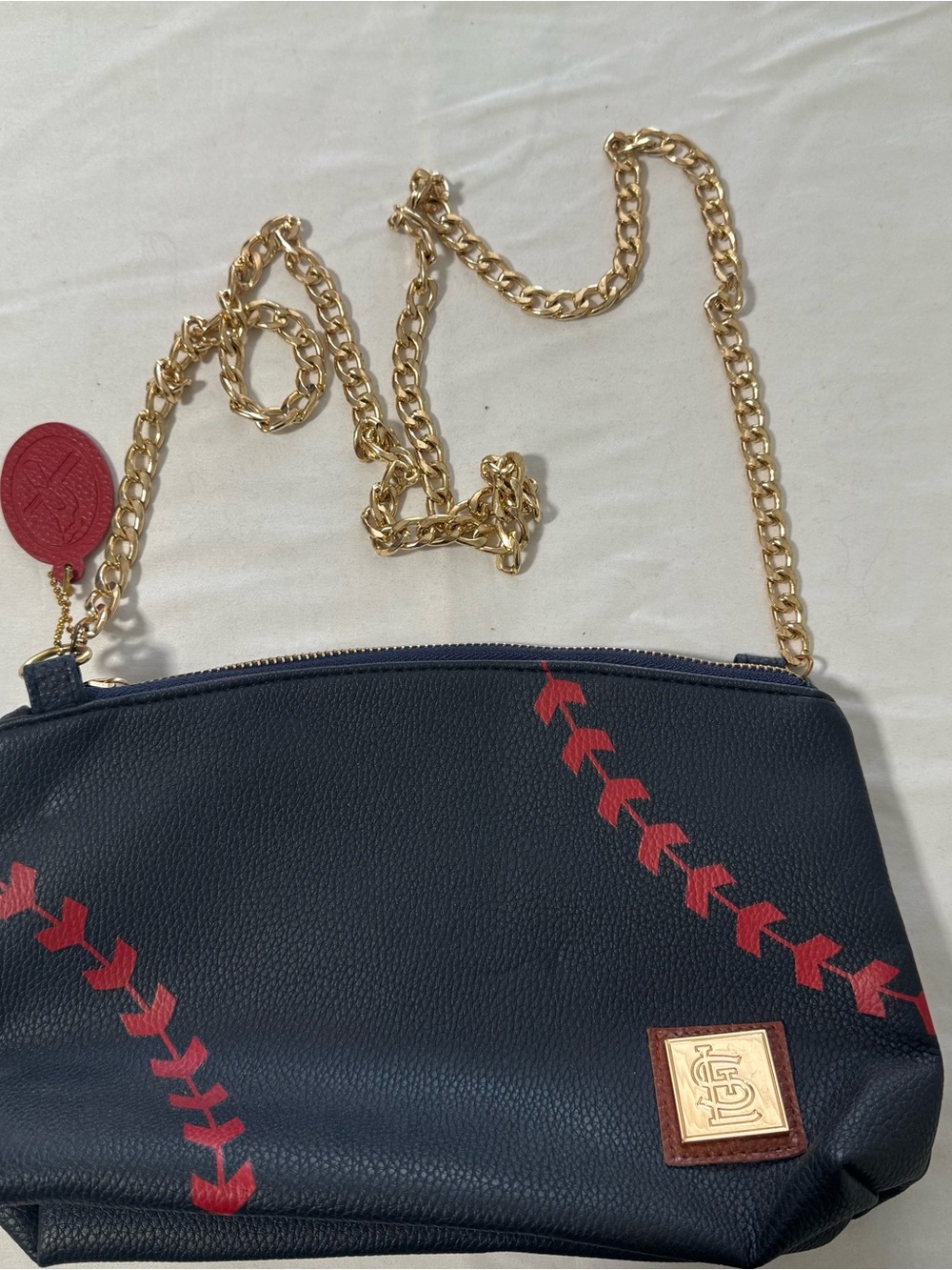 St. Louis Cardinals Navy Crossbody Bag Red Stitching Gold Chain Strap Statement - Picture 4 of 9